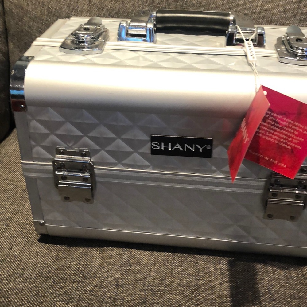 Makeup case - Picture 5 of 5